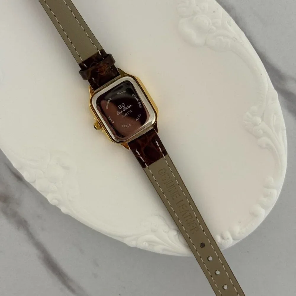 Sku:0156 vintage vibe retro gold brown mini watch black leather strap‎